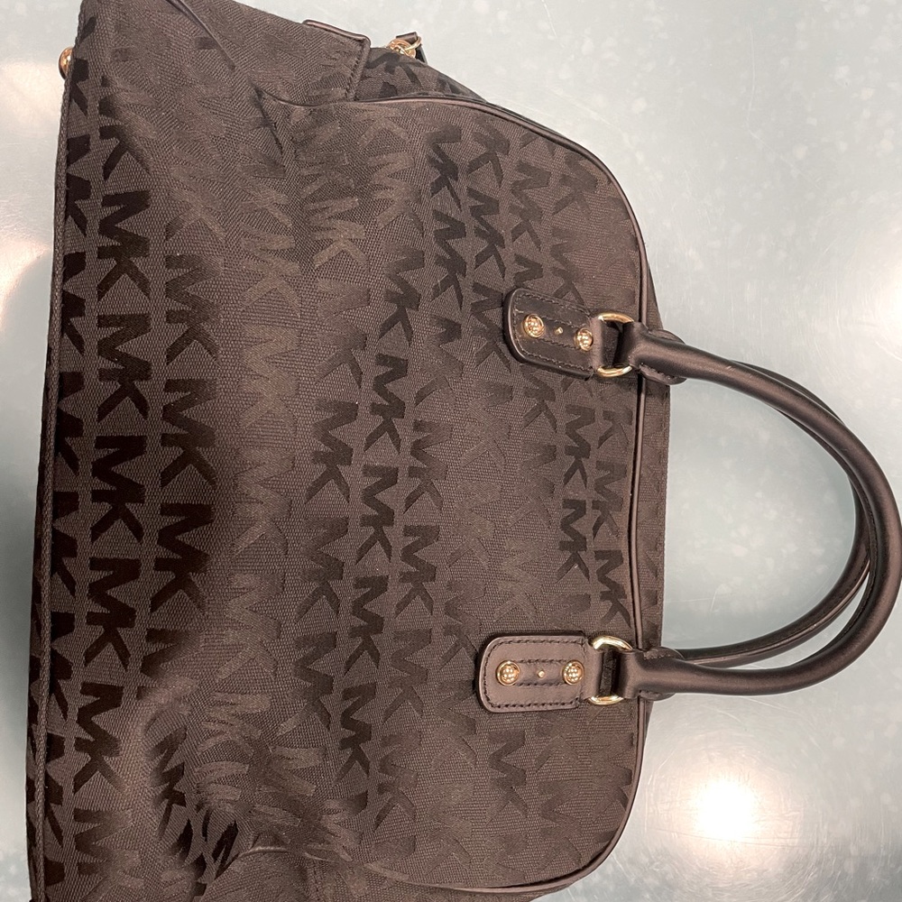 Black Michael Kors handbag